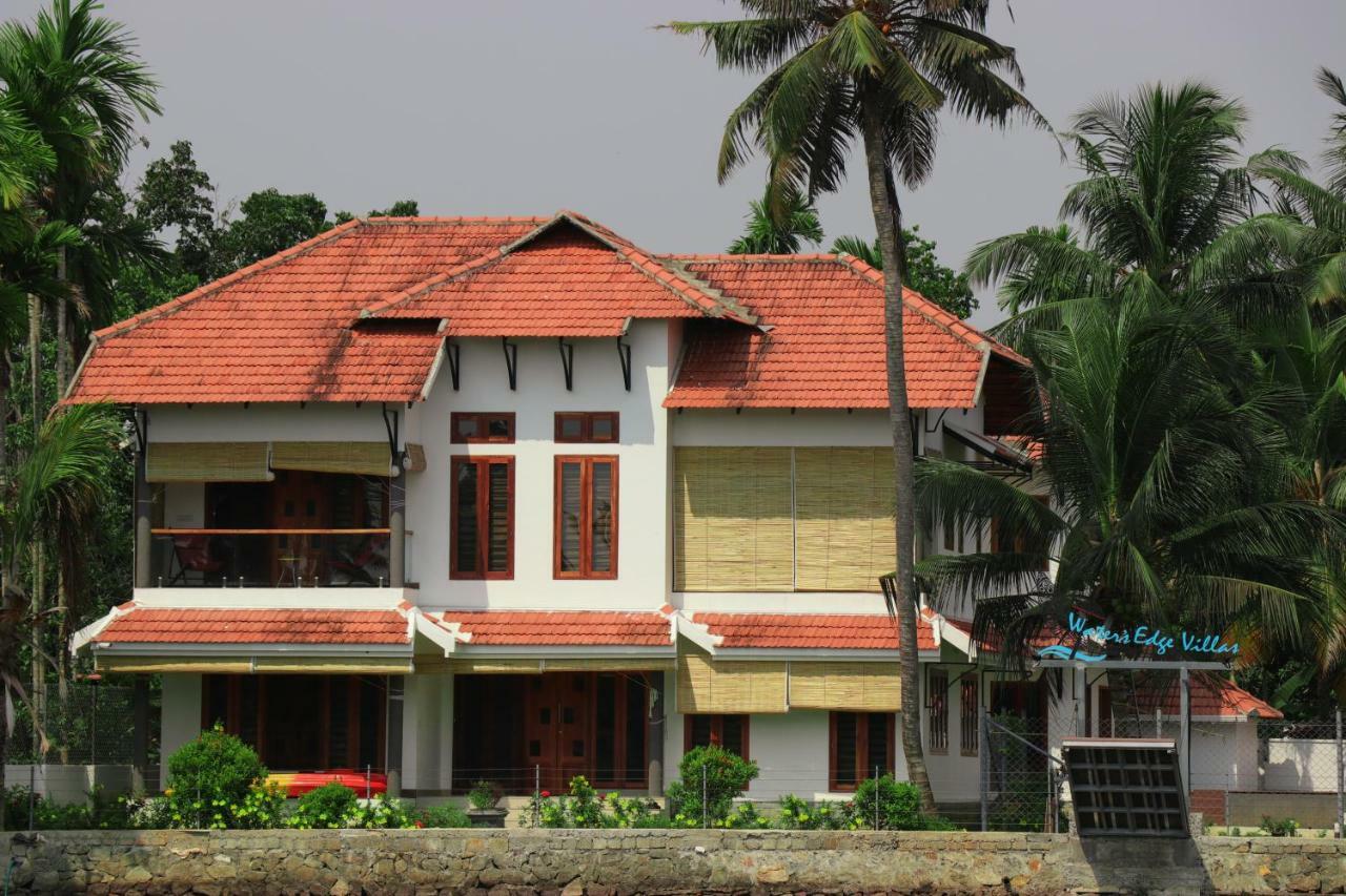 Water'S Edge Villas Alappuzha Bagian luar foto