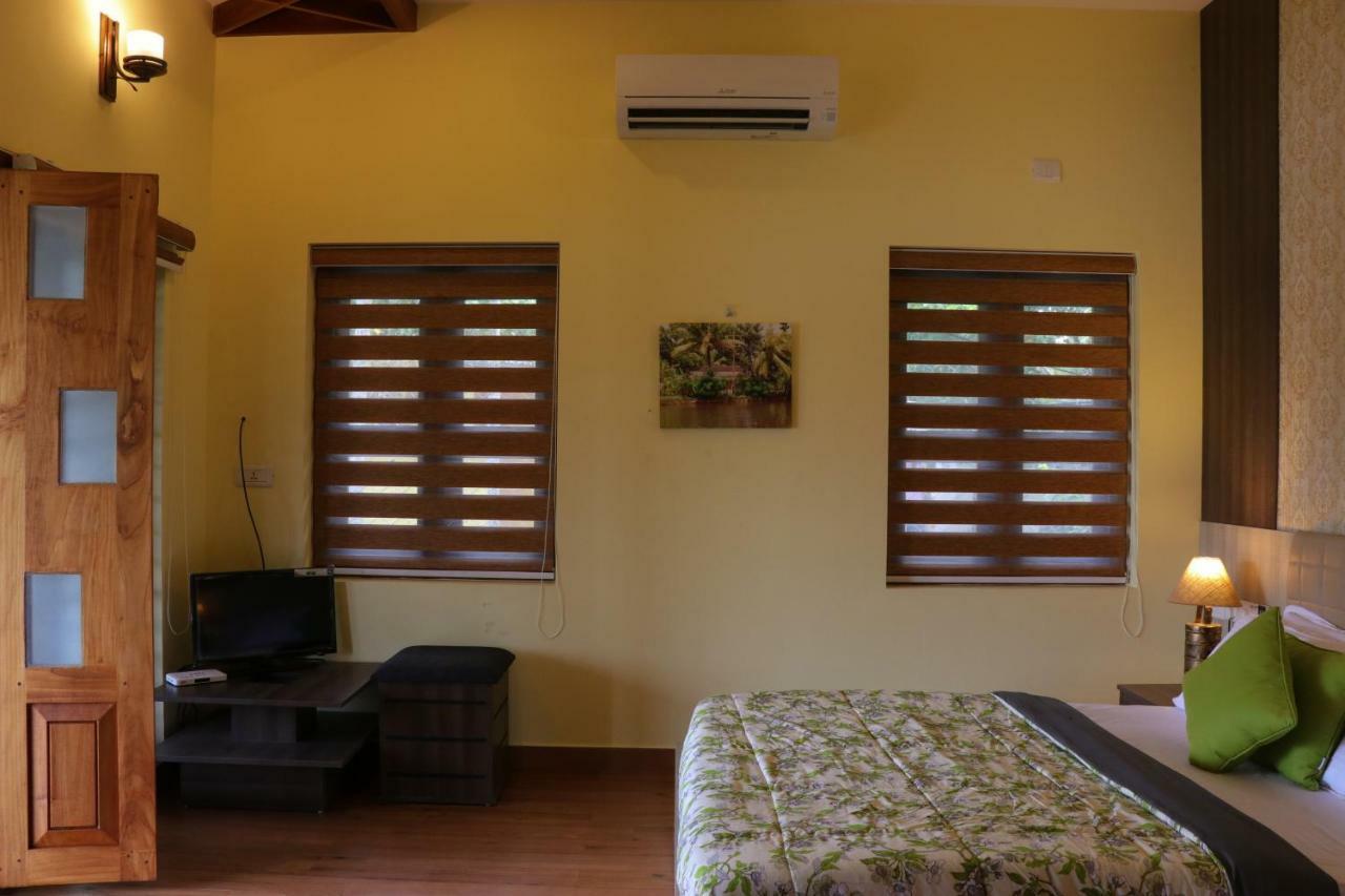 Water'S Edge Villas Alappuzha Bagian luar foto