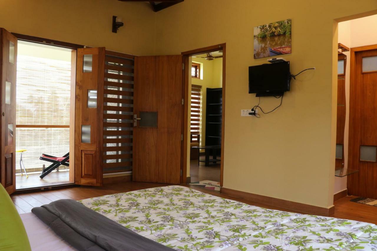 Water'S Edge Villas Alappuzha Bagian luar foto